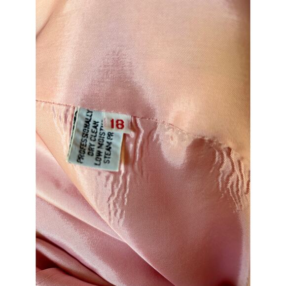 Elegant Pink Women's Blazer - Picture 5 of 7